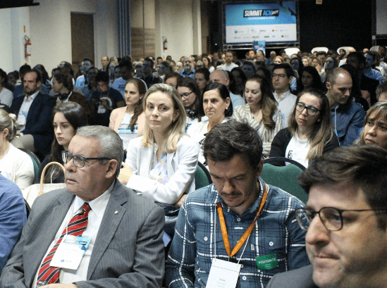 Summit da Associação Catarinense de Medicina promove engajamento nas soluções